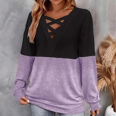 Una Nueva Camiseta Casual de Cuello en V de Color Contrastante y Manga Descubierta para Mujer en Otoño e Invierno