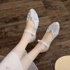 Yunxiao 2023 Spring Low Heel Pointed Toe Embroidered Cloth Shoes for Women