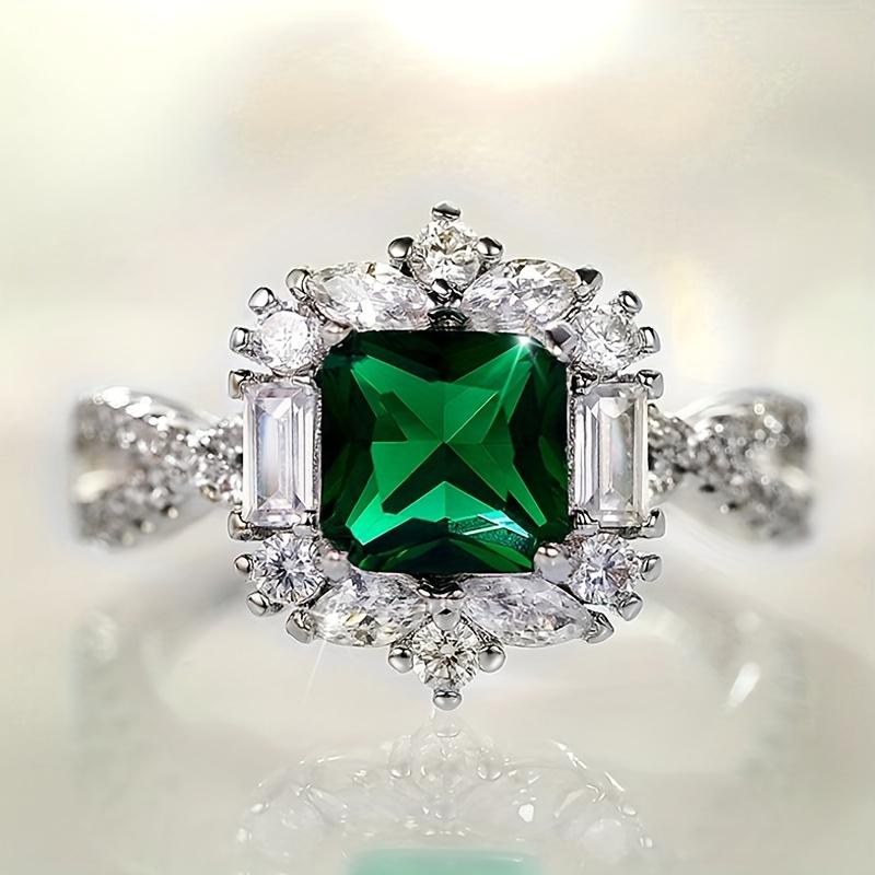 Luxury Grandmother Set Green Princess Square Zircon Wedding Ring, European and American Fashion Women's Style Versatile Ring