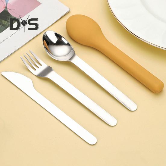 Rostfritt stål 1 set bestickset med silikonskydd Lätt att bära Diskmaskinssäker skedgaffelkuttersats för camping