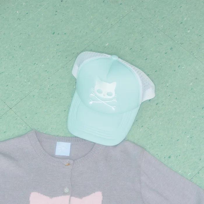 KIRI SKULL TRUCKER CAP (MINT)