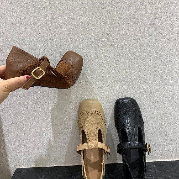Retro Carved Square Head Shallow Mouth Single Shoes Flat-soled Small Leather Shoes Women's Niche Design French Mary Jane Shoes Autumn Women