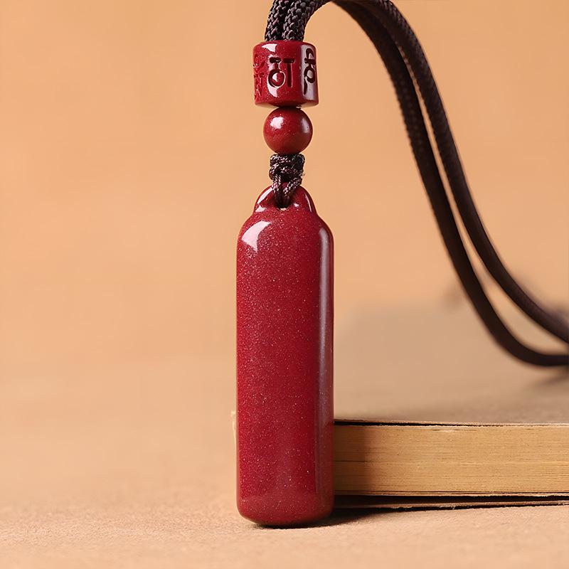 Фиолетово-золотой амулет-подвеска из киновари - Женское защитное ожерелье для года рождения