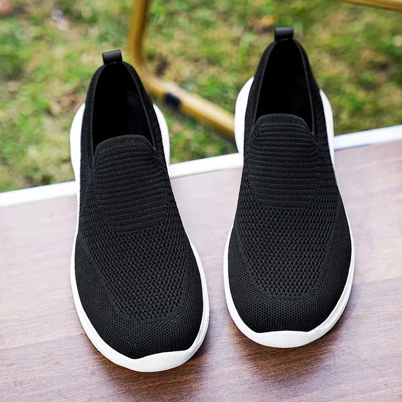 Walking Shoes Men's Sock Sneakers Lightweight Comfy Breathable Slip On Male Casual Pull-on Daily Shoes Men Anti-slip Shoes