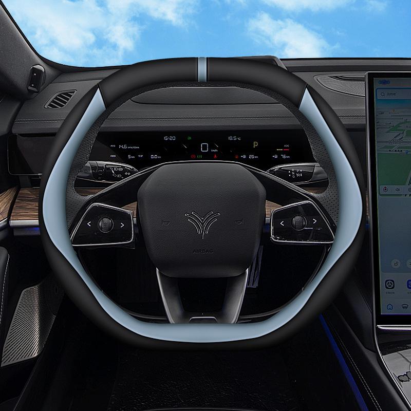Nezha S Shooting Brake Ultra-thin Steering Wheel Cover: All-Season, Electric Car Compatible, Extended Range.