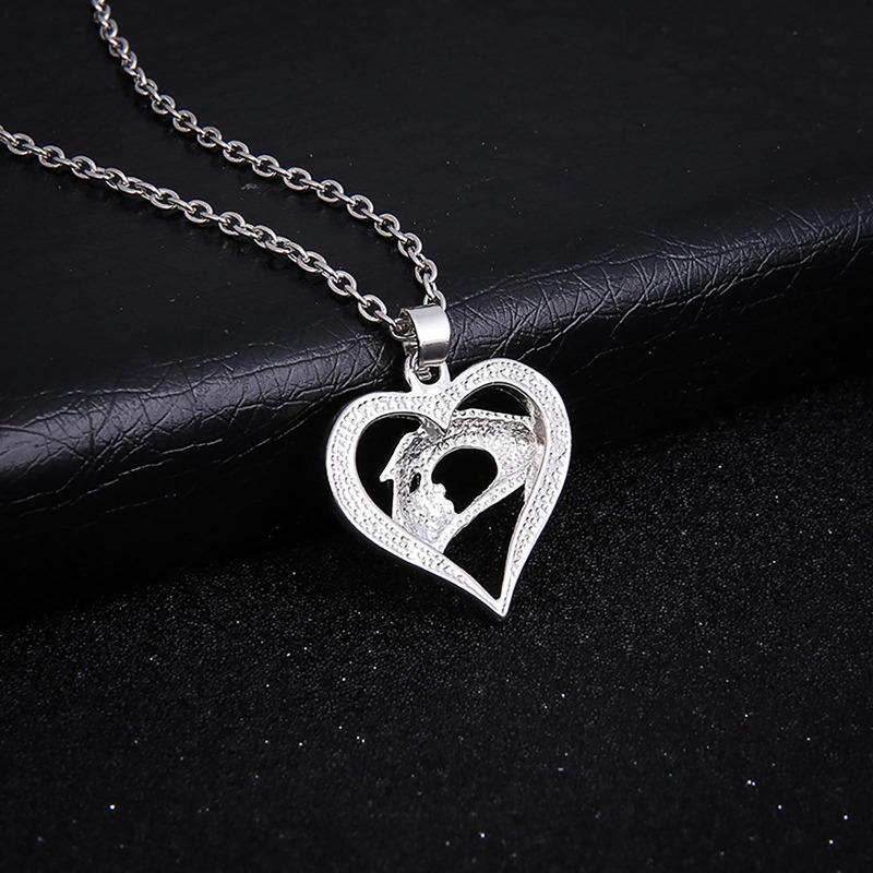 Women Mom Kid Fashion Hand-in-hand Heart-shaped Pendant Choker Short Necklace