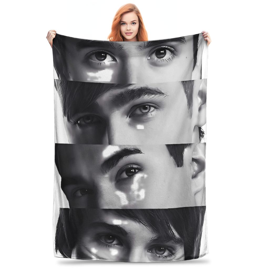 BTR In Real Life Worldwide 2025 Tour Blanket Quality Warm Throw Blanket Winter Kids Outdoor Fluffy Bedspread