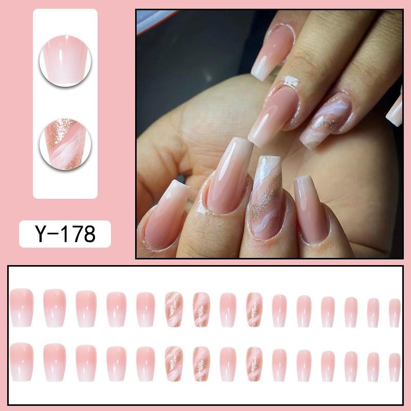 Short Press-On Nails Set Ins Style Fake Full Cover Acrylic Nail Tips Women Daily Wear