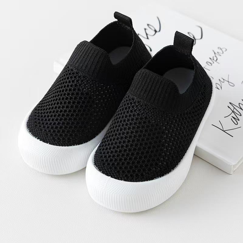 Atmungsaktive rutschfeste Kindersportschuhe für drinnen und draußen - Weiche Sohle, ideal für Frühling & Sommer