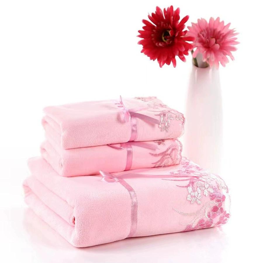 Plain Color Lace-Trimmed 3-Piece Set – Soft & Absorbent Embroidered Gift Towel & Bath Towel Collection