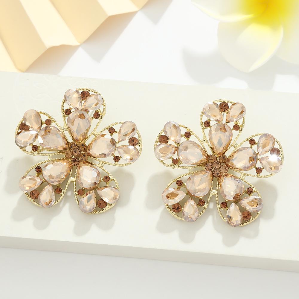 Irisierende Diamant Fünfblattblume Ohrstecker - Exquisiter High-End Abschlussball-Stil