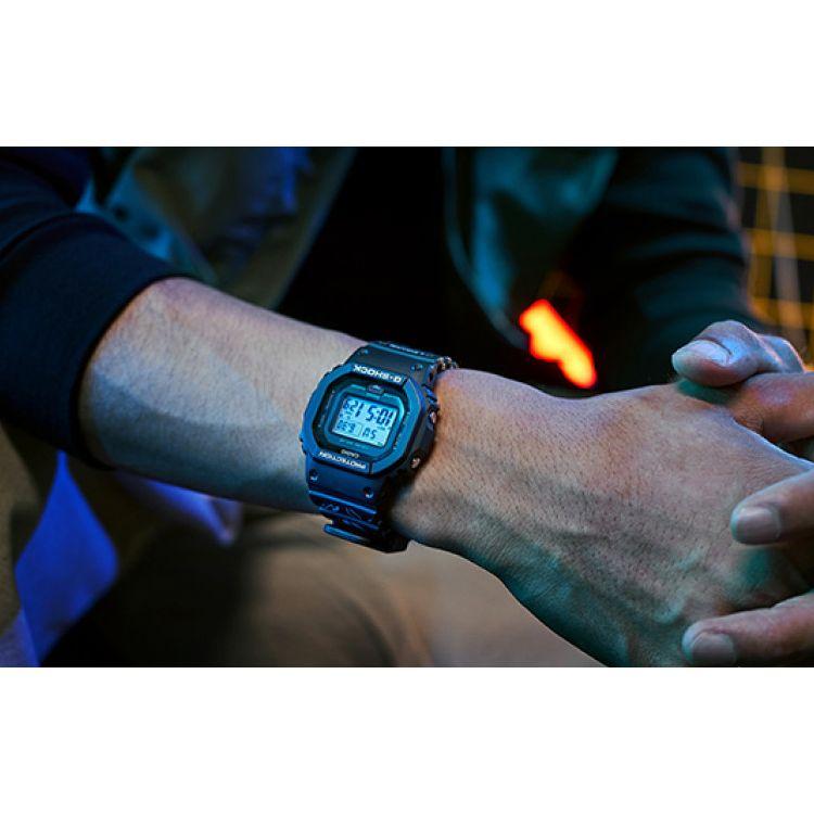 Casio Digital Series G-Shock Collaboration Model 200M Water Resistant Solar Quartz Movement Resin Strap Men watches Black GW-B5600MG-1PRL