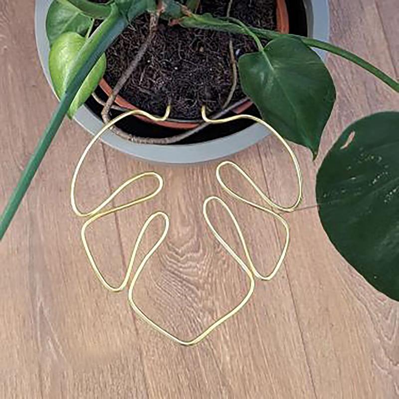 Monstera Shaped Plant Support Pole Sturdy Alloy Support Pile Easy Installation Decorative Plant Stand For Small Medium Plant