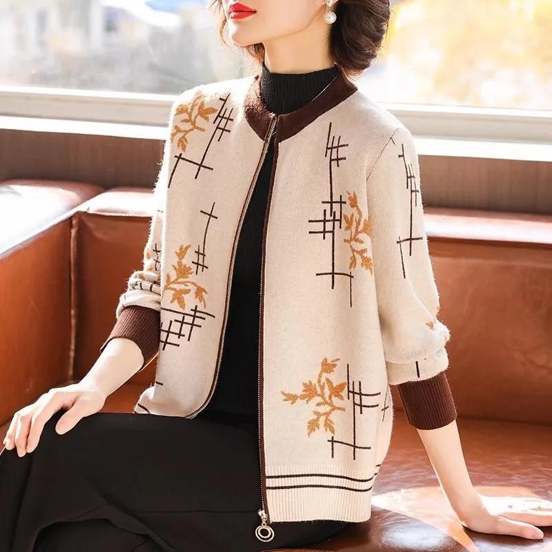 Autumn Jacket Knitted Cardigan 2025 New Casual Printed Female Elegant Versatile Top