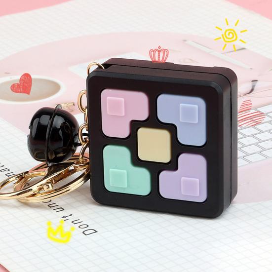 Schlüsselanhänger Ornament Neuheit Mini-Größe Leicht Tragbar Fallresistent Dekomprimierend ABS Block Spielmaschine Schlüsselanhänger für Geschenk