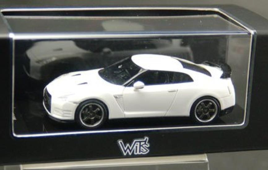 Nissan 2011 Spec V Brilliant White Pearl Finished Product WIT'S 1/43 GT-R