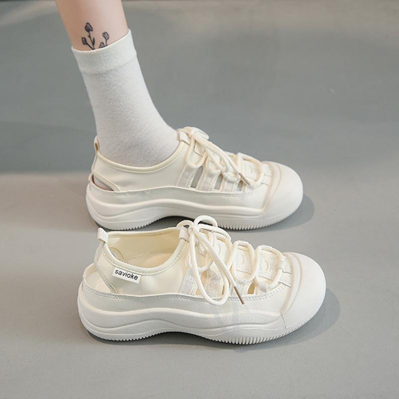 Sandales d'été pour femmes respirantes à semelles compensées Chaussures découpées décontractées Sandales pour femmes Mode et respirantes Chaussures de bonne qualité 35-40