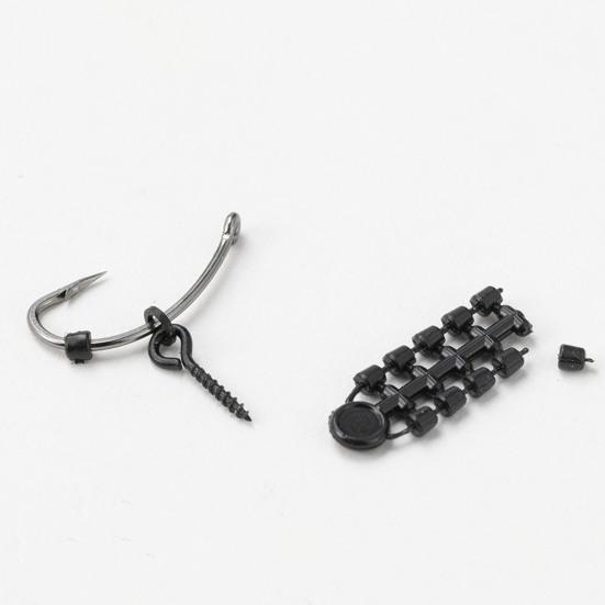 70Pcs/Set Carp Fishing Accessories Set with Storage Box Portable Round Oval Ring Screws Swivels Black Blocking Beans Carp Fishing Gear Equipment Kit