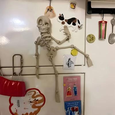 Poseable Skeleton Fridge Magnet 3D Mini Goth Movable Joints Fridge Magnets Funny Skull Decor for Refrigerator Garage Locker