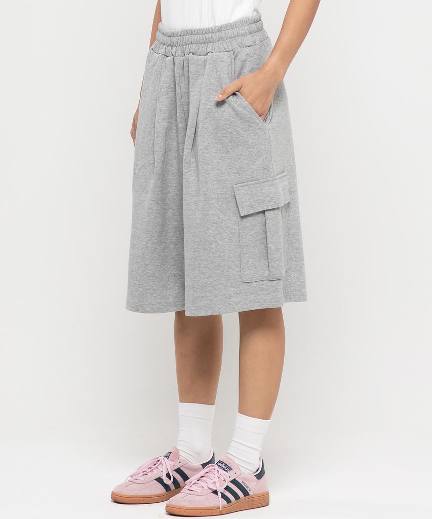 CHAMBROS [2-Pack] Cargo Pocket One-Pleat Bermuda Sweat Shorts
