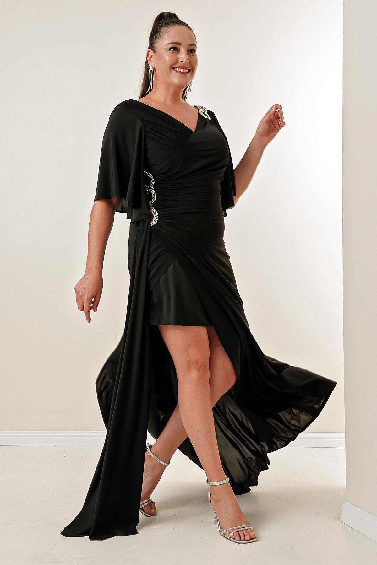 

Длинное платье песочного цвета больших размеров с V-образным вырезом спереди и драпировкой на подкладке с каменной отделкой 4XL чёрный