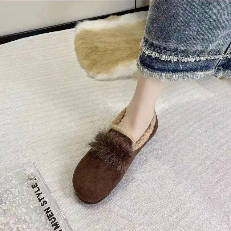 Winter versatile velvet soft-soled fashion Doudou shoes keep warm and one-pedal thickened women's shoes