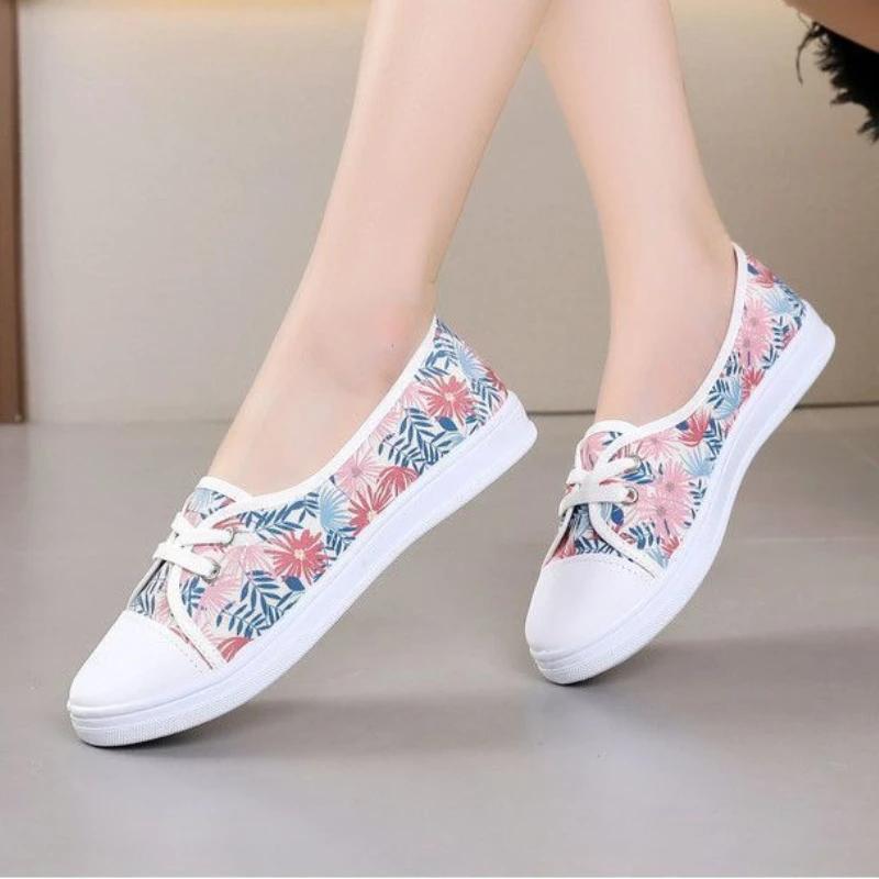 Fashion New Arrival 2025 In Flat Slip On Shoes for Women Offers 39 Deals High Quality Designer Luxury Walking Trends Woman Footwear Sale