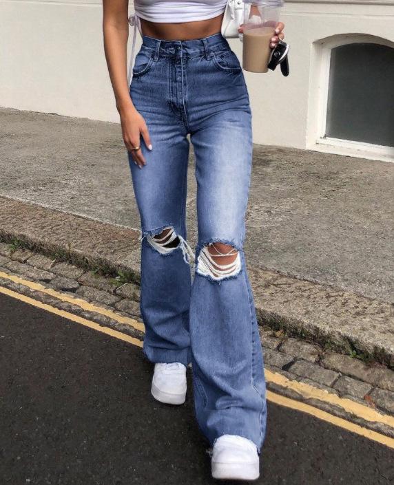 Jeans da donna strappati slim svasati