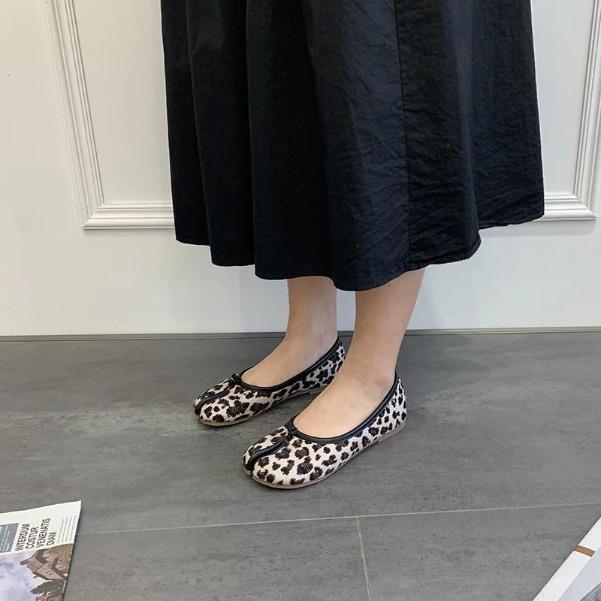 Split Toe Candy Flats Ballet Shoes Woman Slip on Loafers Soft Bottom Moccasins Bow-tie Ballerina Single Tabi Ninja Women Shoes