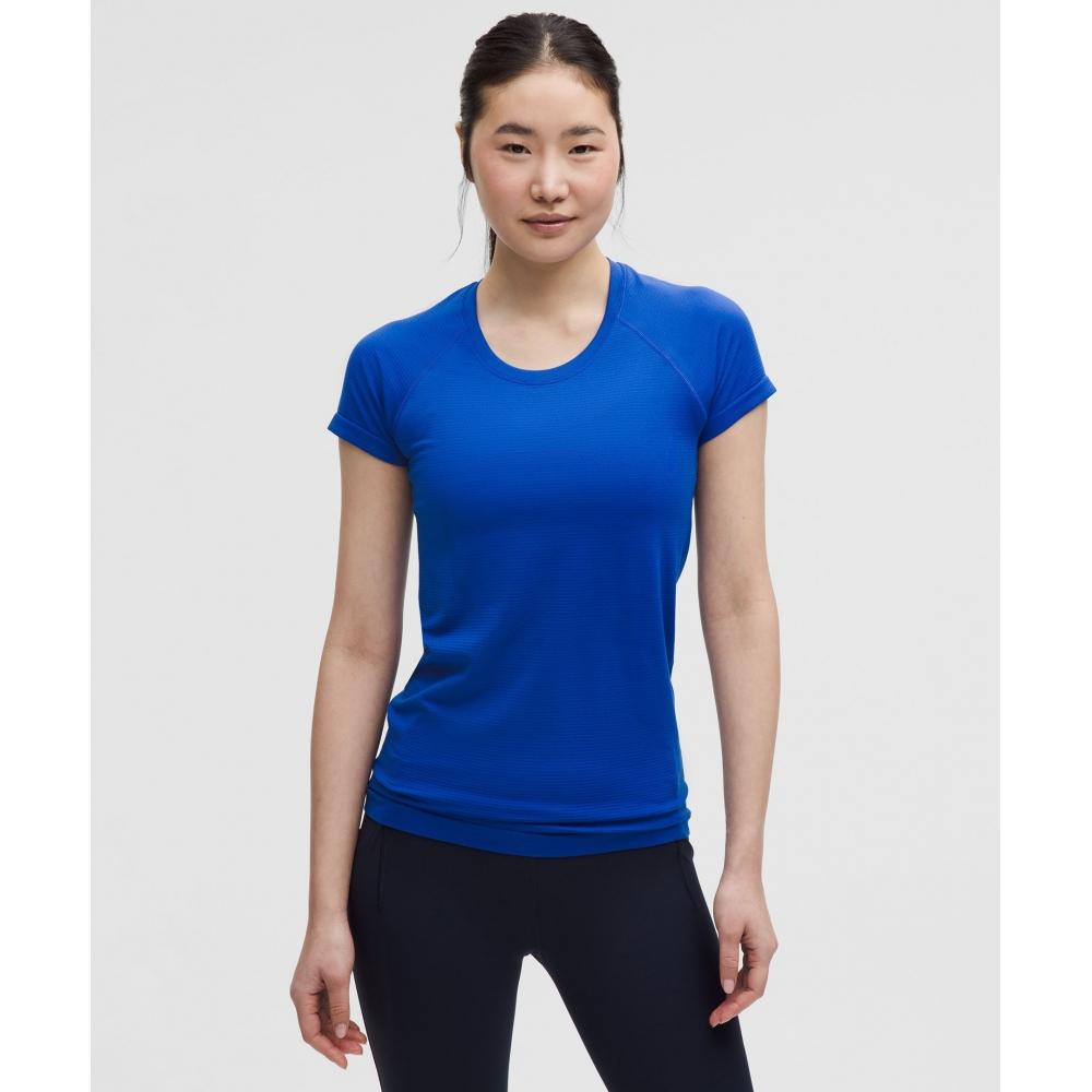 

Lululemon Рубашка с коротким рукавом Swiftly Tech 2.0, длина до бедра, цвет Galactic Cobalt, цвет Galactic Cobalt 8