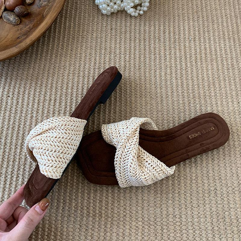 Fashion Female Slides Ladies Flats Slippers Shoes Casual Beach Soft Fashion Square Toe Women Flats Slippers Shoes Sandals Flip flops