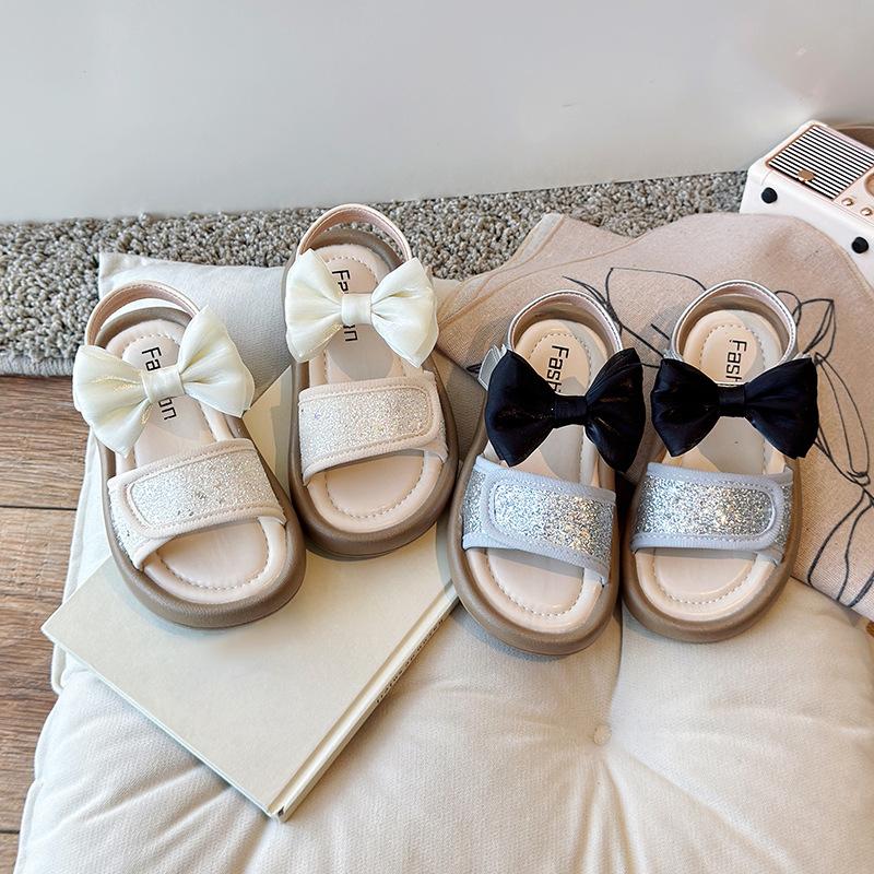 Fashion Girls' Sandals Summer New Style Kids Shoes Soft Soled Girls Shoes Simple Child Sandal Anti Slip Beach Shoe