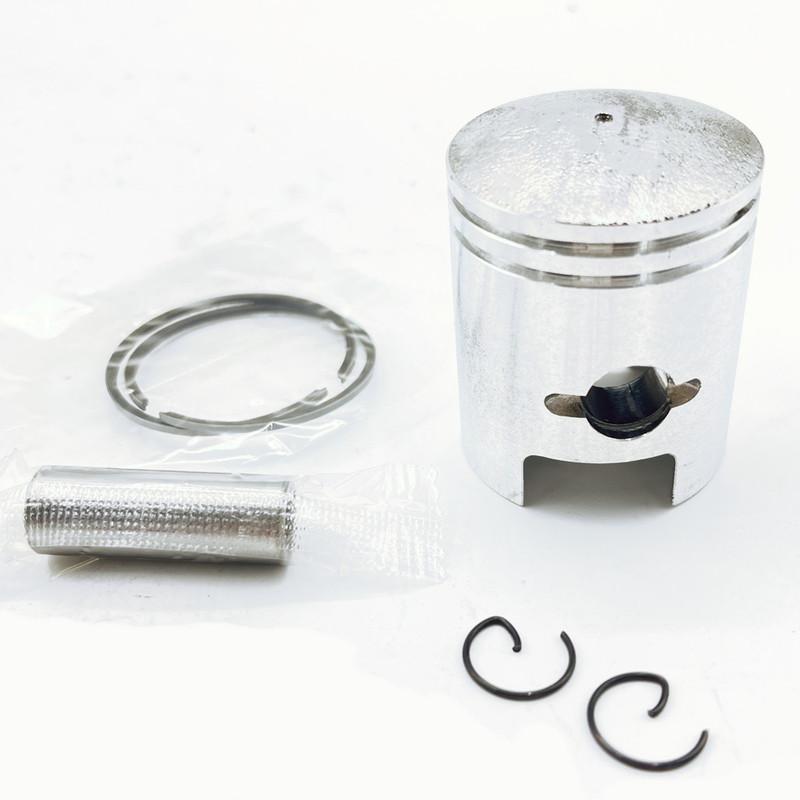 Piston For Suzuki LT50 ALT50 JR50 KDX50 12110-43000 1983-2005 Piston Ring Kit