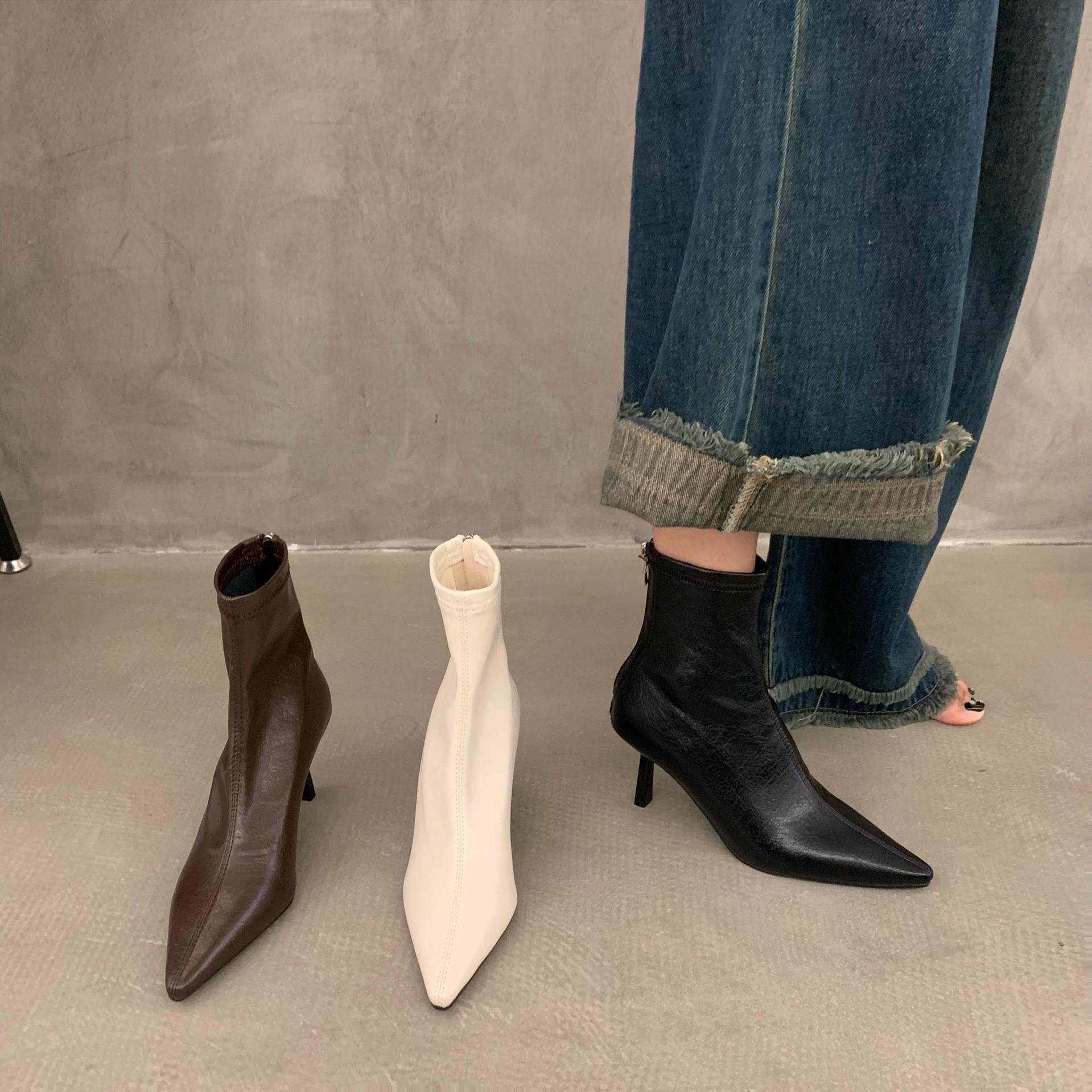 

Тонкий каблук, высокий каблук, весенние и осенние одинарные сапоги, короткие сапоги с острым носком, женская обувь 2025 года, новые белые корейские тонкие маленькие голые сапоги 39
