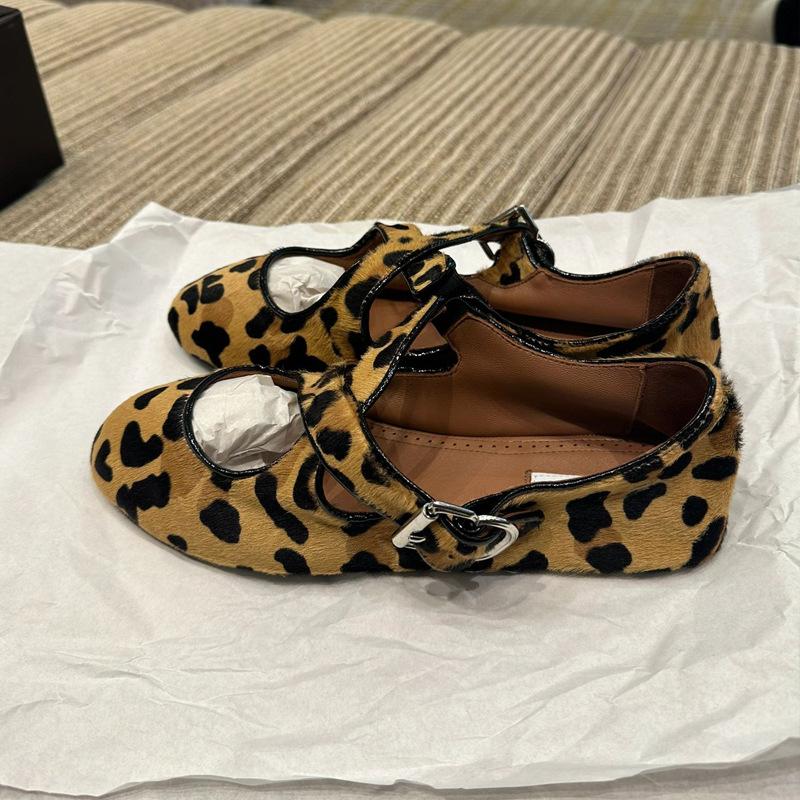 

Korean round head leopard print cross Mary Jane shoes women s leather flat-soled single shoes versatile lazy small leather shoes 35 леопард друку кольору