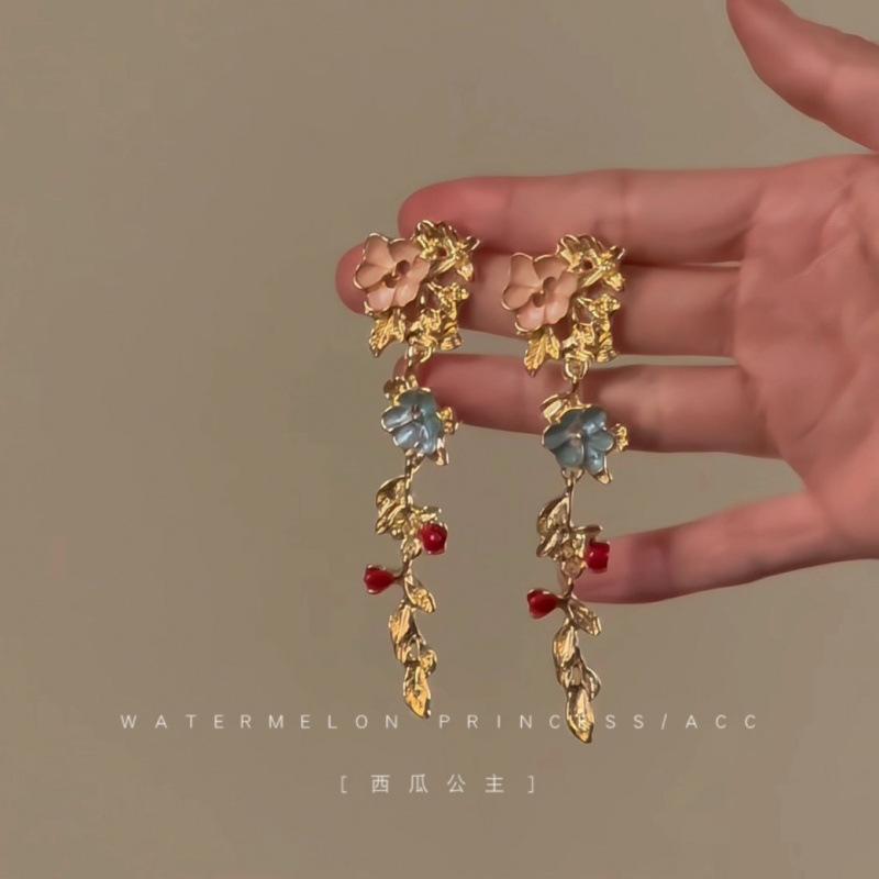 Retro tassel flower stud earrings femininity long ethnic style colored petal earrings super fairy French antique earrings