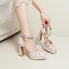 Neue Brautschuhe Hochzeitsschuhe - Französische Schleife Strassstein Blockabsatz Geschlossene Zehenpartie Sandalen, Bequem Nicht Ermüdend, Sexy Cut-Out für Club/Abend, XW-A938-13