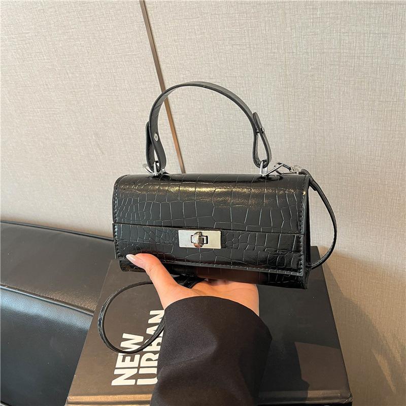 Korean Crocodile Pattern Women's Lock Buckle Crossbody Handheld Bag - 2026 Large Capacity & Stylish