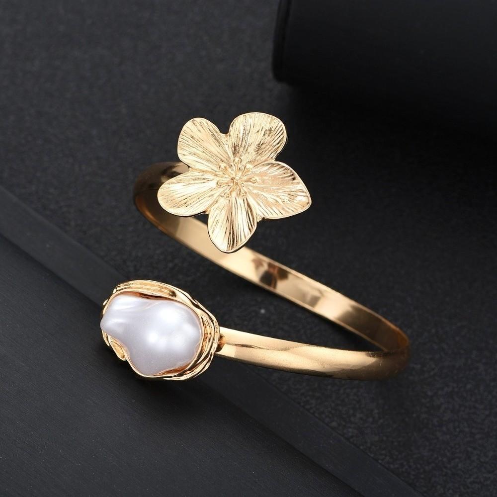 Metal Starfish Open Cuff Bangles Imitation Pearl Armlet Jewelry Simple Women Bracelet  Summer