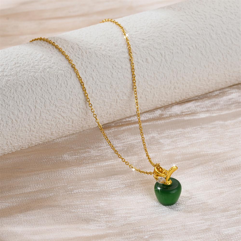 Simple Fashion Titanium Steel Women's Necklace - Non-fading, Luxurious, Versatile, Korean Style Clavicle Chain