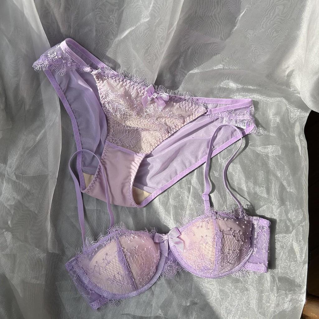 Ultrathin Lace Women's Panties - Breathable Pure Cotton Crotch, Comfort Fit, No Wedgie Triangle Design