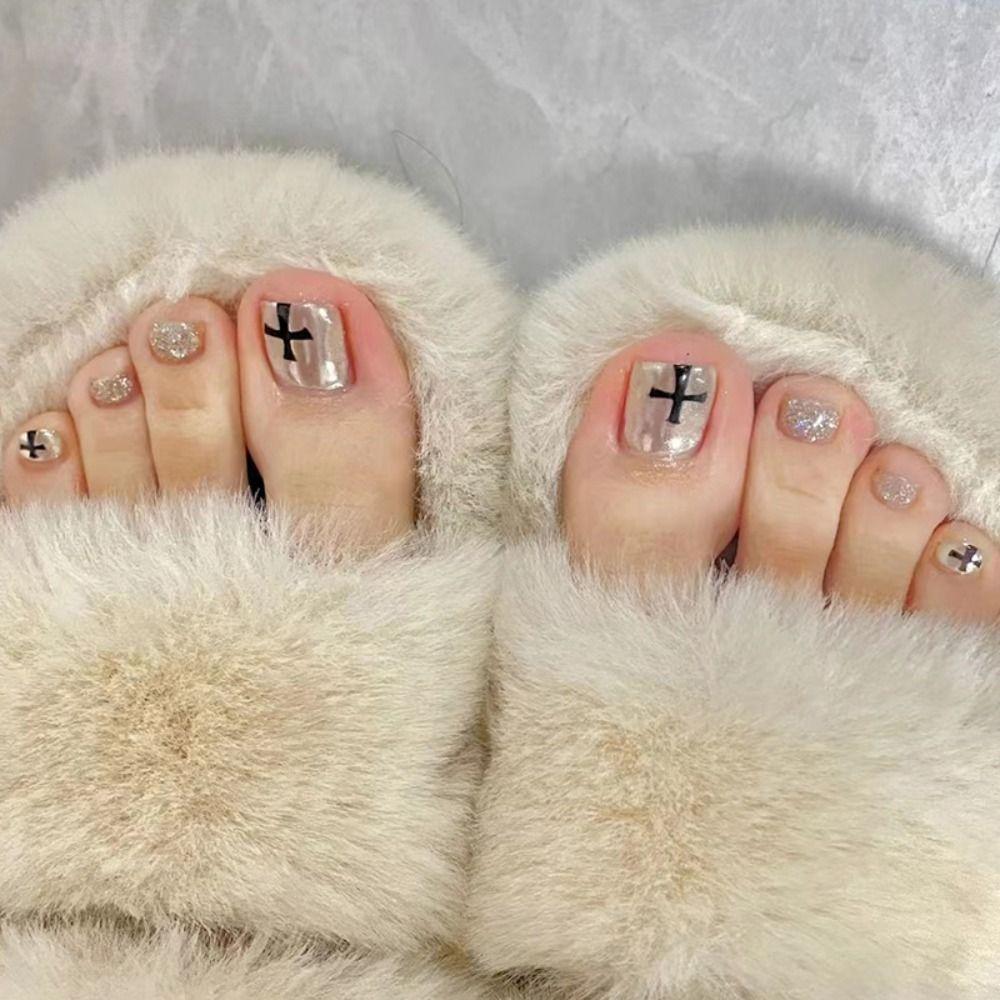 

24pcs Girls Short Toe Nails Square Fake Toenails French Crossed Ribs Full Cover