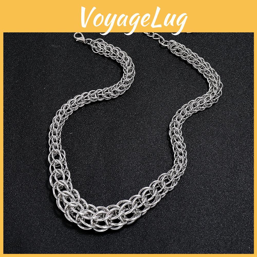 European Fashion Steel Chain Necklace With Bold Geometric Design For Casual And Evening Wear