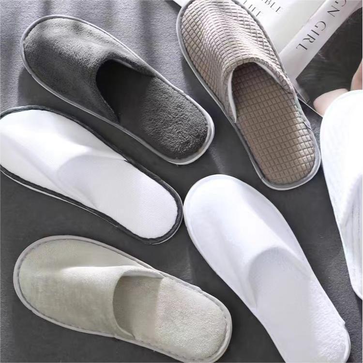 Star Hotel Disposable Non-Slip Slippers for Bed & Breakfast, Guest Room, Beauty Salon, Club House, and Home.