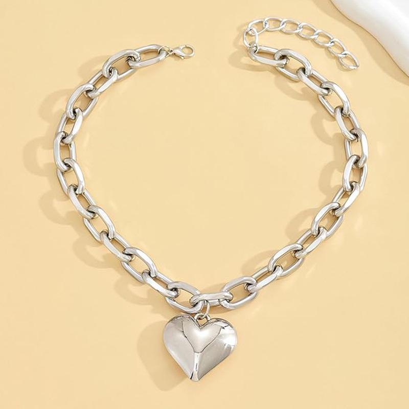Cross Personality Punk Hip Hop Necklace: European and American Thick O-Shaped Chain with Hollow Heart Pendant