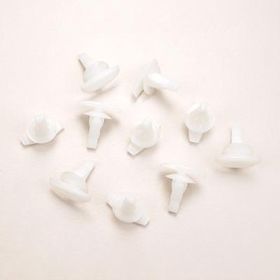 10 Pieces Weatherstrip Retainer for Toyota: 67867-12150