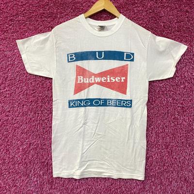 Budweiser King Of Beers Fliege Logo Bud Grafikdesign T-Shirt Extra Klein