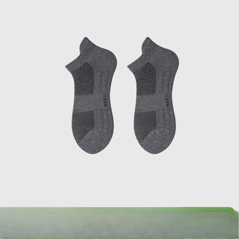 

Men s Summer Sports Socks with Ear Tabs for Odor Prevention and Sweat Absorption, Towel Bottom Men s Socks, Boat Socks 1 pair темно-сірий