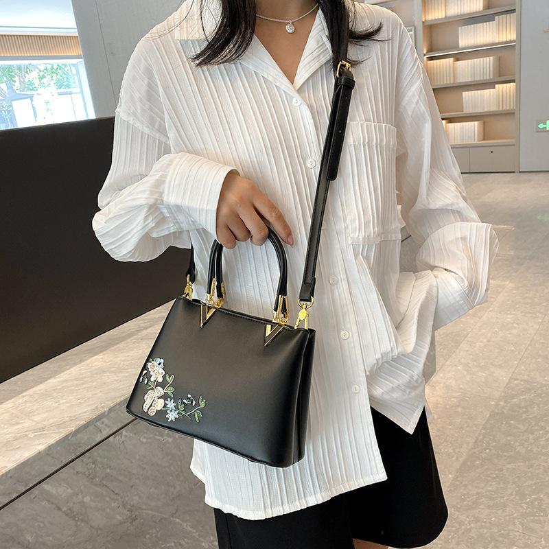 Urban simple fashion tote bag embroidery new Chinese bag handbag matching women's shoulder bag messenger bag