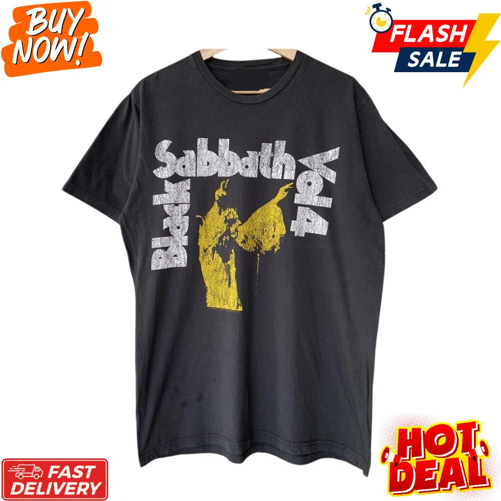 

Black Sabbath Vol. 4 Album Reprint Bootleg Style Vintage Rock Band Unisex Shirt Unisex T-Shirt M